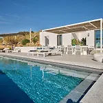 In Paros Nest فيلة *