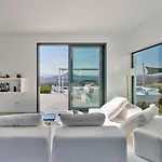 فيلة In Paros Nest Kostos
