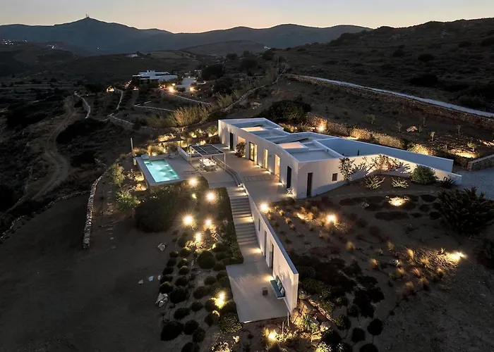 In Paros Nest Kostos