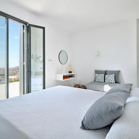 In Paros Nest Kostos