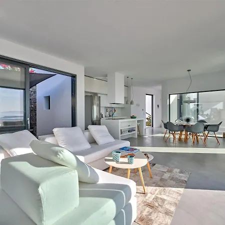 In Paros Nest Kostos