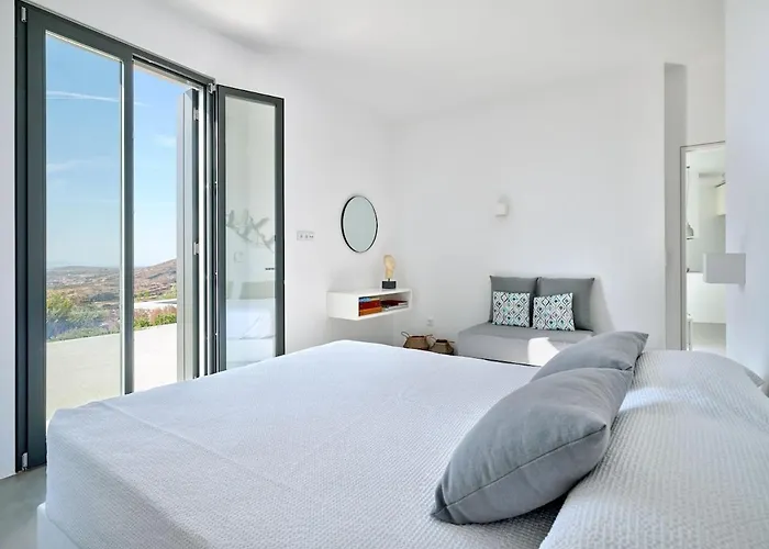 In Paros Nest Kostos